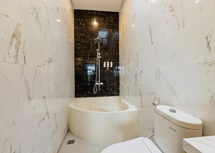 Paddies - Charming 2 Bedroom With Aircon Living High Speed Wi-fi Чангу
